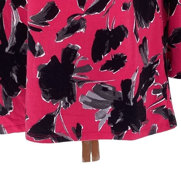 IMNYC Isaac Mizrahi pink black pullover top medium.  0212 - Picture 8 of 10